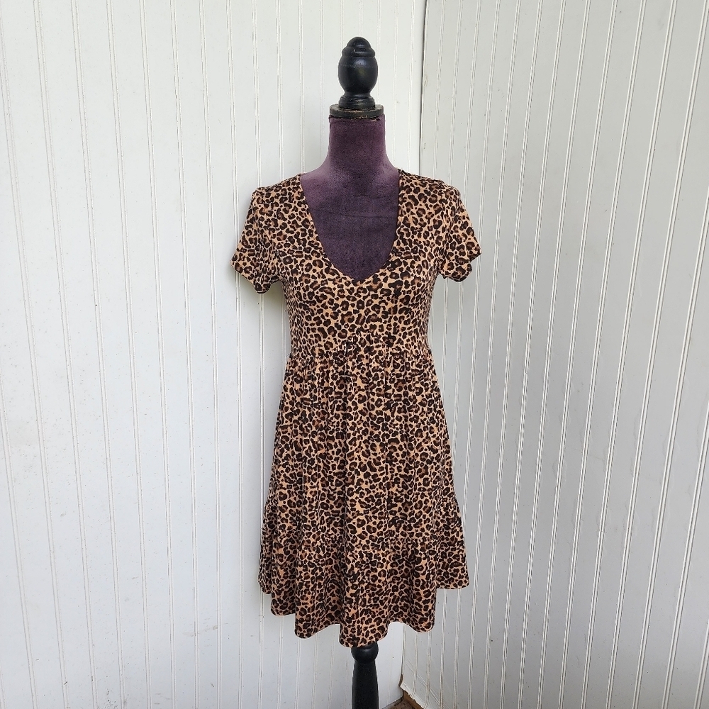 Blue Rain Leopard VNeck Short Sleeve Tiered Mini Dress Women Stretch Babydoll M